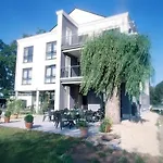 فندق Schepers